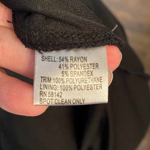 Muse • Black Square Neck 3/4 Sleeve Dress w/ Circle Appliqué Skirt • Size 10 NWT - Picture 9 of 9